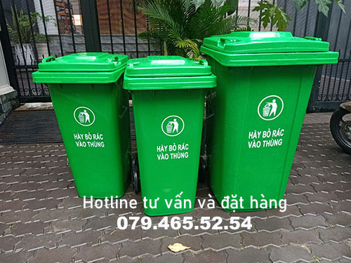 thùng rác công cộng quận 8
